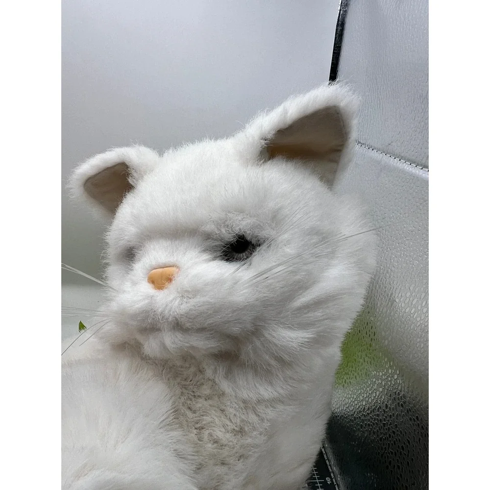 1989 Avanti Applause Jockline  Lying White  Cat Plush 27